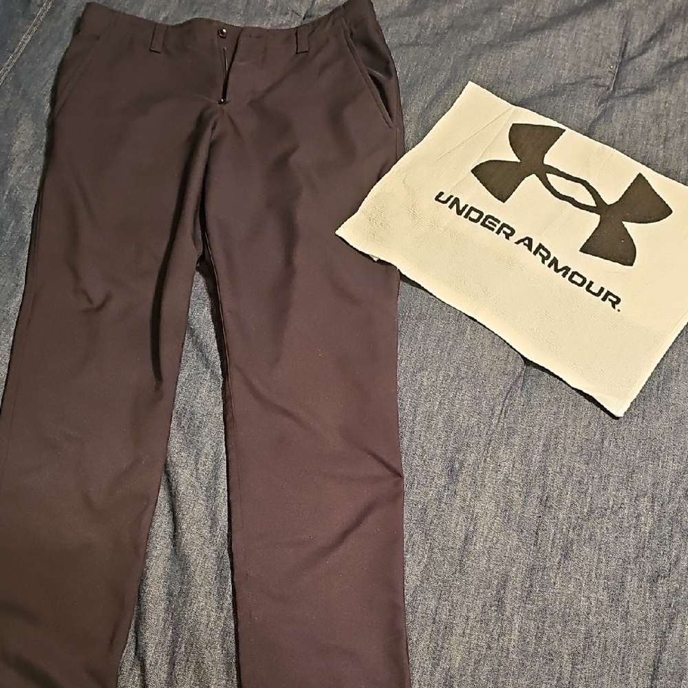 Under Armour Boy's Black Golf Pants Sz Large